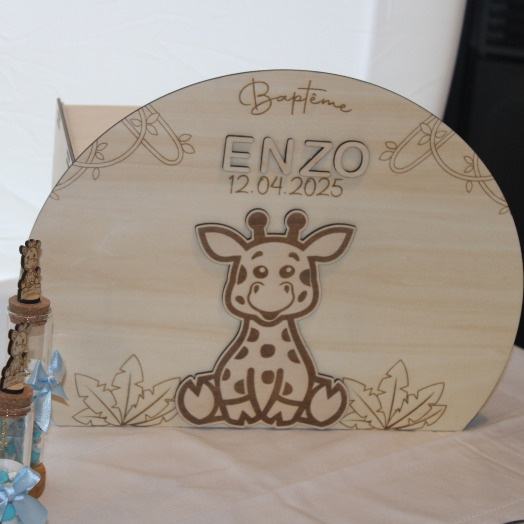 Urne baptême - Thème jungle